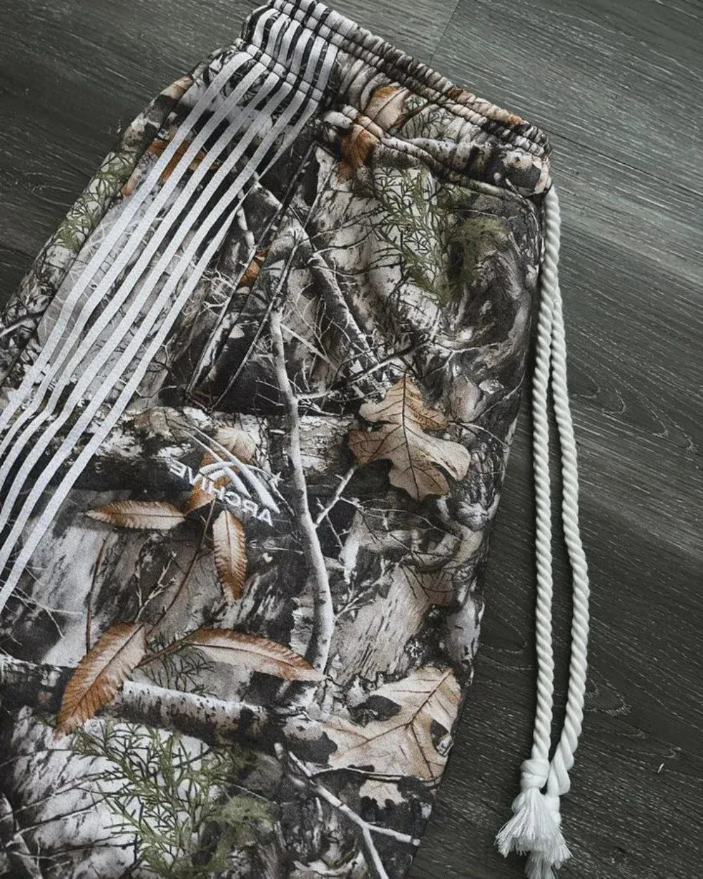 Y2K Camo Sweatpants – Unisex Harajuku Streetwear | Baggy Gothic Hip-Hop Joggers
